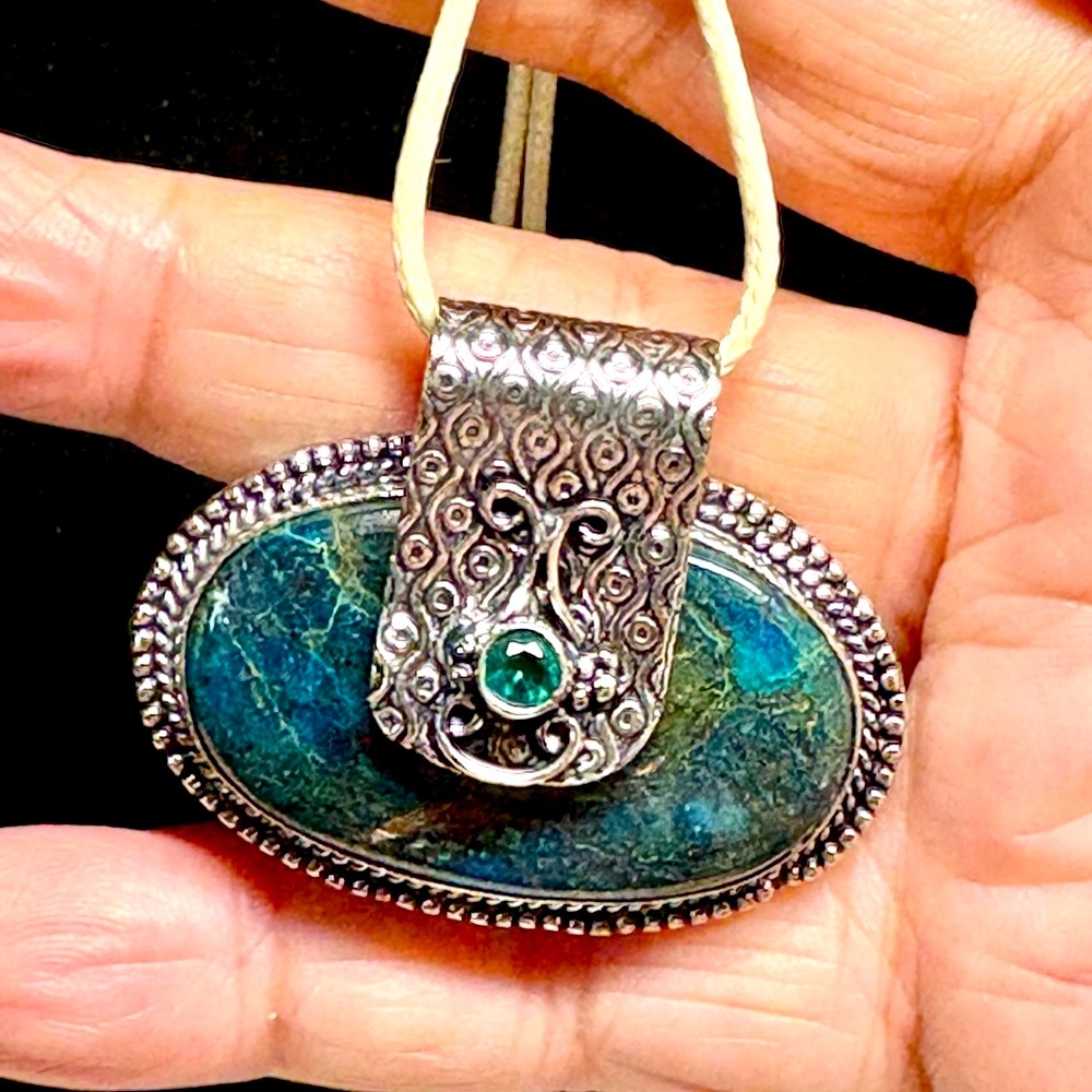 Elegant Silver and genuine Blue topaz and Azurite Pendant Necklace